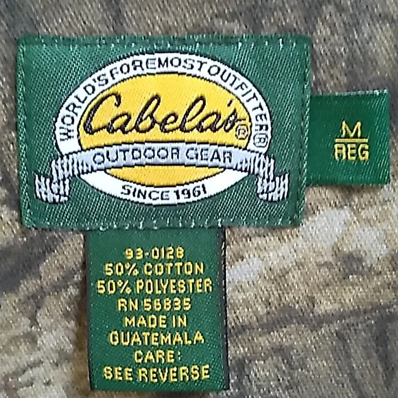 Cabela's Camo Advantage Timber Long Sleeve Button Up Shirt. Size Medium - Picture 6 of 6